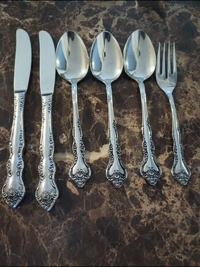 Lancaster Floral Pattern Flatware Salad Fork Dinner Knives Soup Spoons